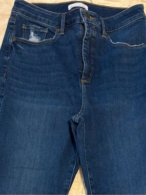 LOFT Curvy Kick Crop Dark Blue Women's Cropped Jeans